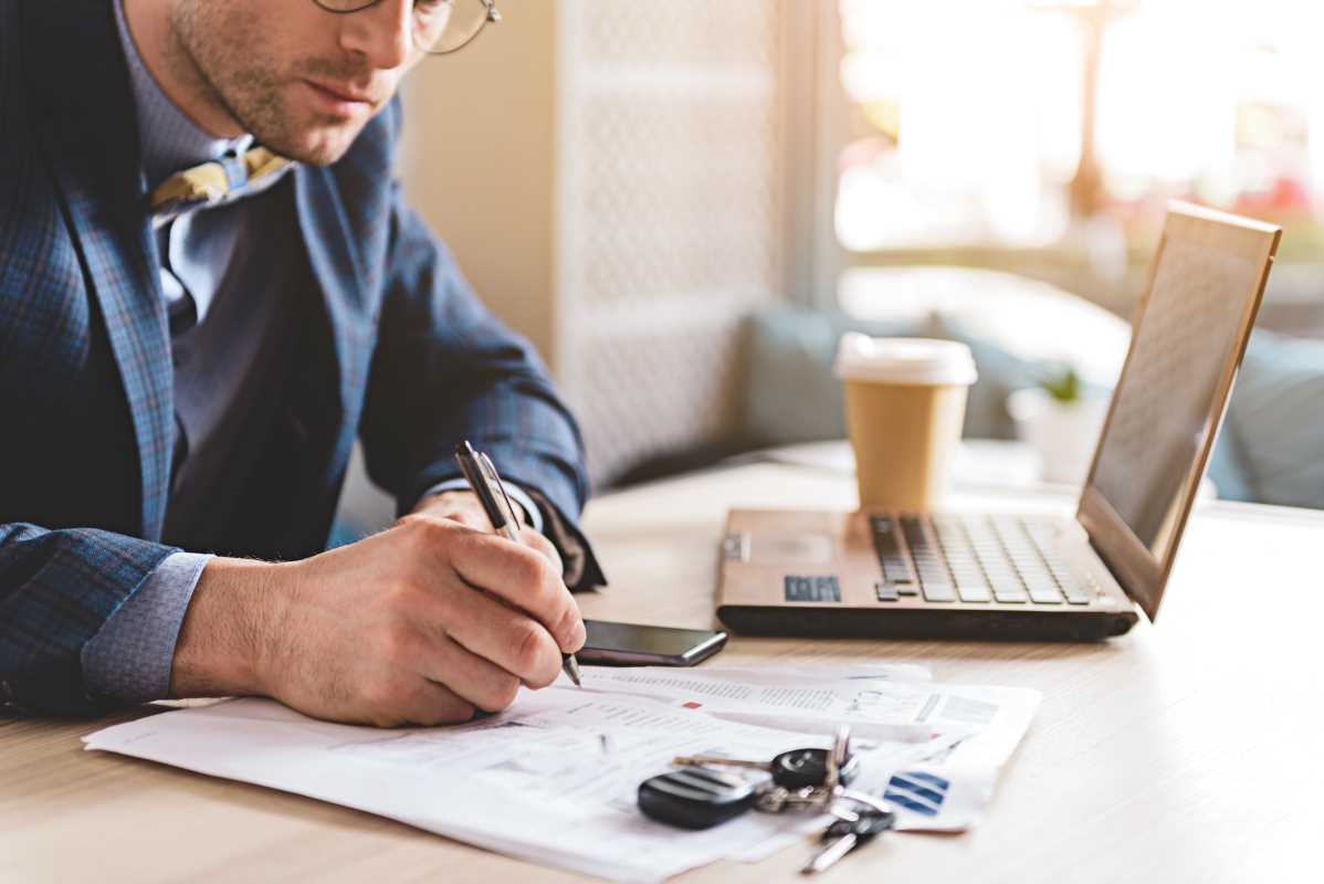 The Role of Blockchain Certifications in Expanding Career Opportunities in Finance